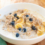blueberry banana oatmeal breakfast